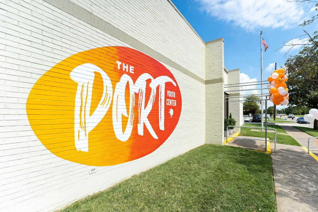 The Port Youth Center building at Klutey Park Plaza Drive in Henderson, Kentucky.