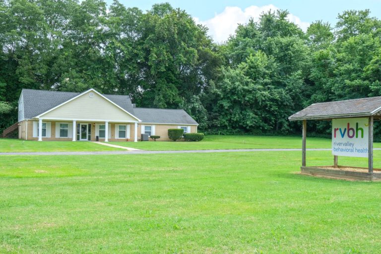 RiverValley Behavioral Health Union County Outpatient Clinic building in Morganfield, Kentucky.